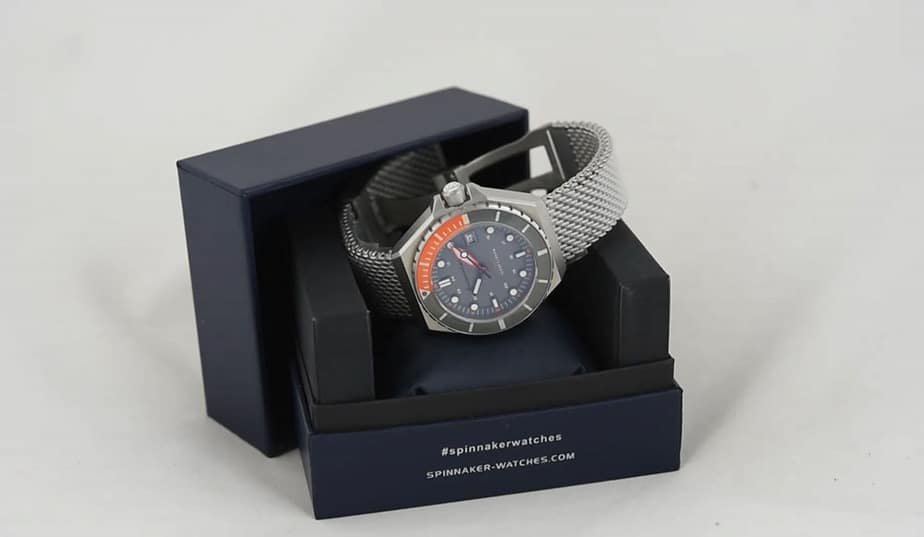 Spinnaker Dumas Review - 70's Inspired 300m Diver - OpenWaterHQ